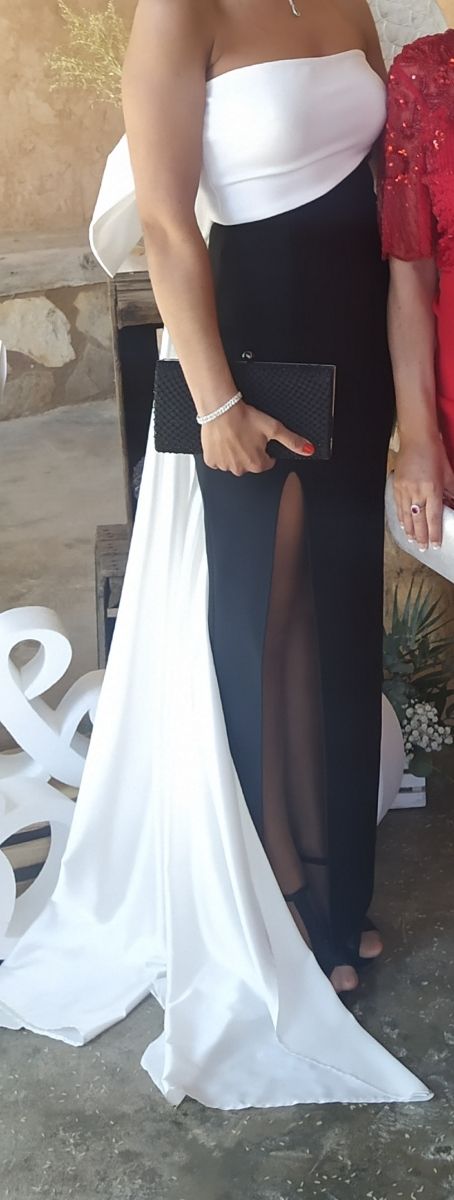 Vestido largo palabra honor y lazo trasero