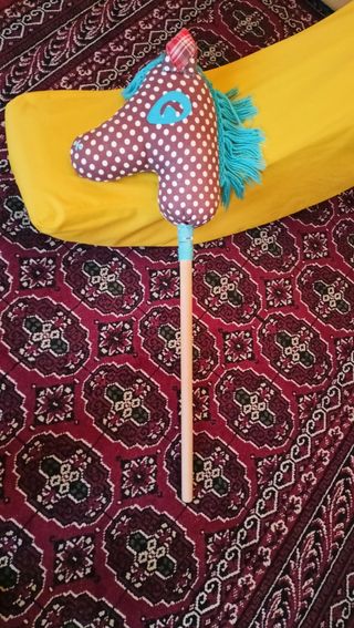 Cavallo con bastone ikea