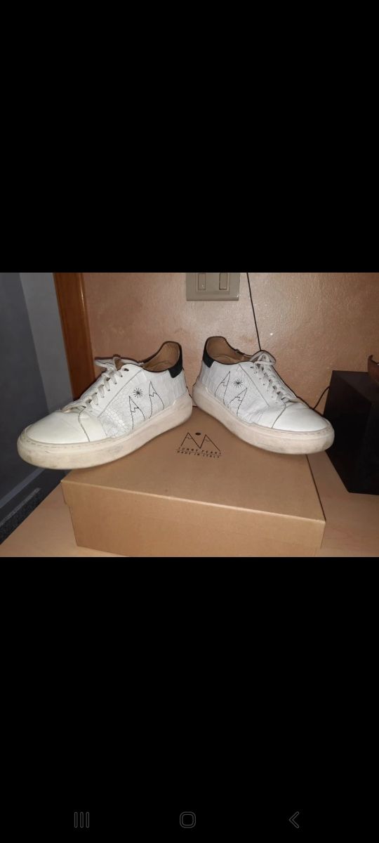 Sneakers Sunny Peaks