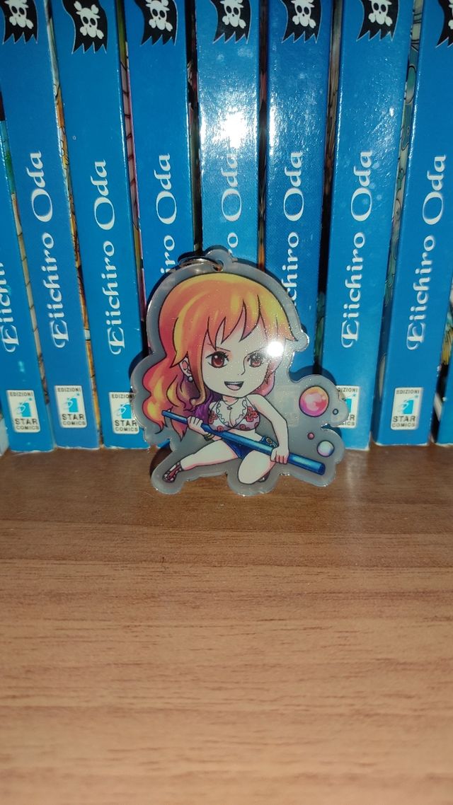 Lotto portachiavi One Piece con pellicola.