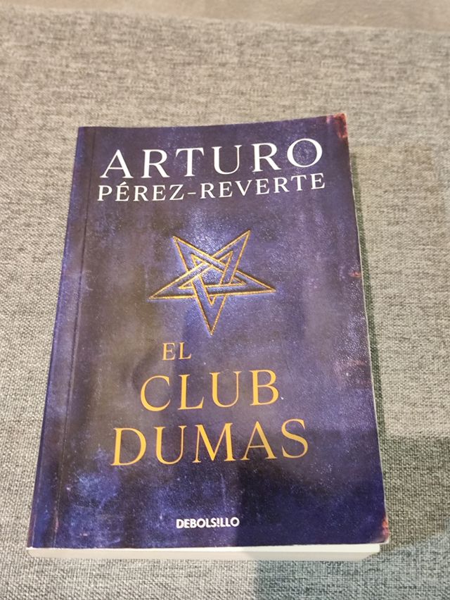 CLUB DUMAS di Arturo Pérez Reverte 
