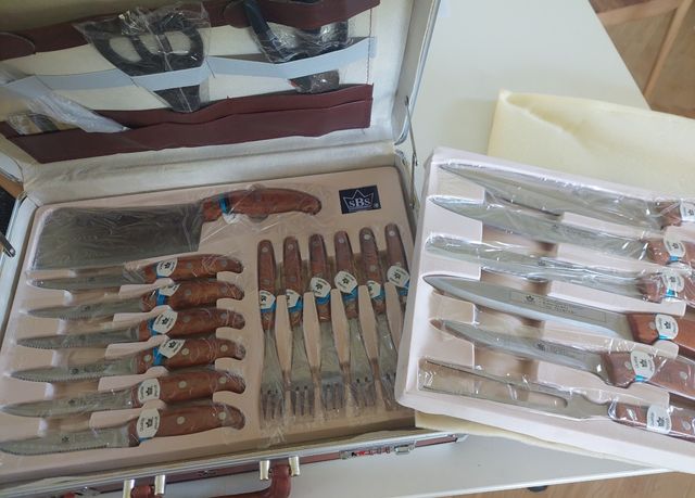 Set posate e utensili