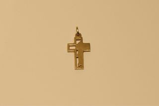 CRUZ DE ORO 18KL/2.8Gr