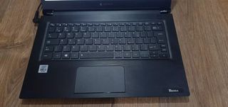 Portátil dynabook 40