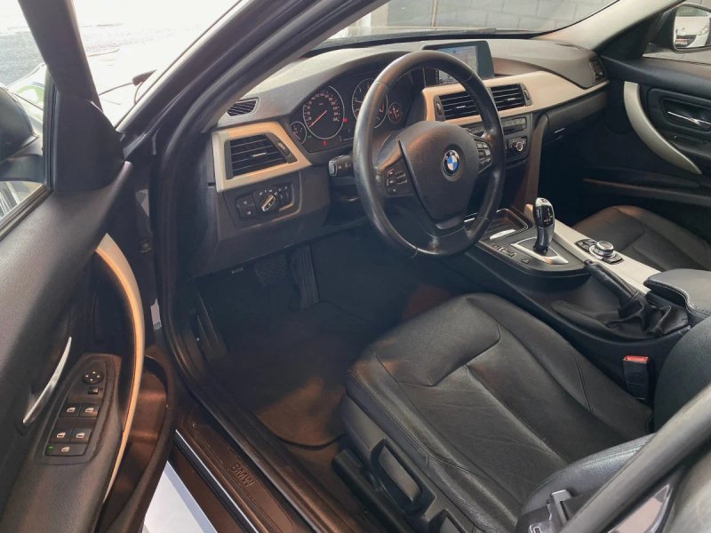 BMW Serie 3 2015, foto 7