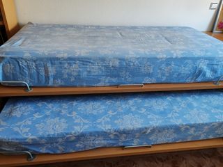 Camas compacta más colchónes