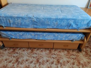 Camas compacta más colchónes