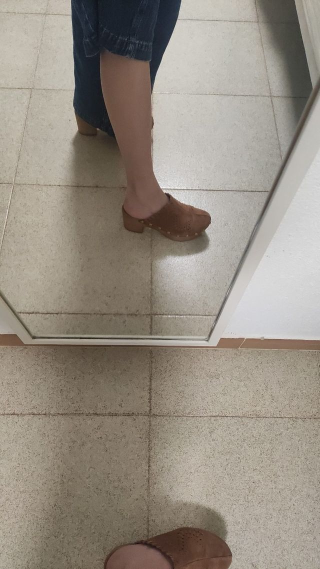 Zuecos madera verano