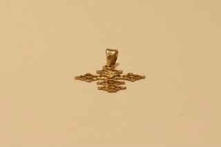 CRUZ DE ORO 18KL/1.9Gr