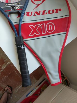 Raqueta de tenis Dunlop 