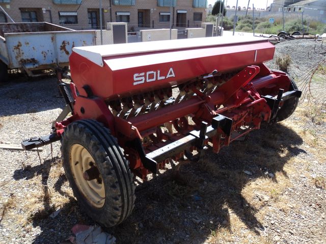 SEMBRADORA SOLA 680