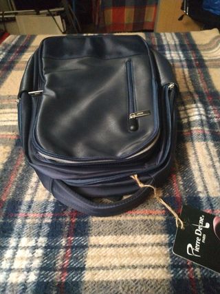 Mochila Pierre  Deone