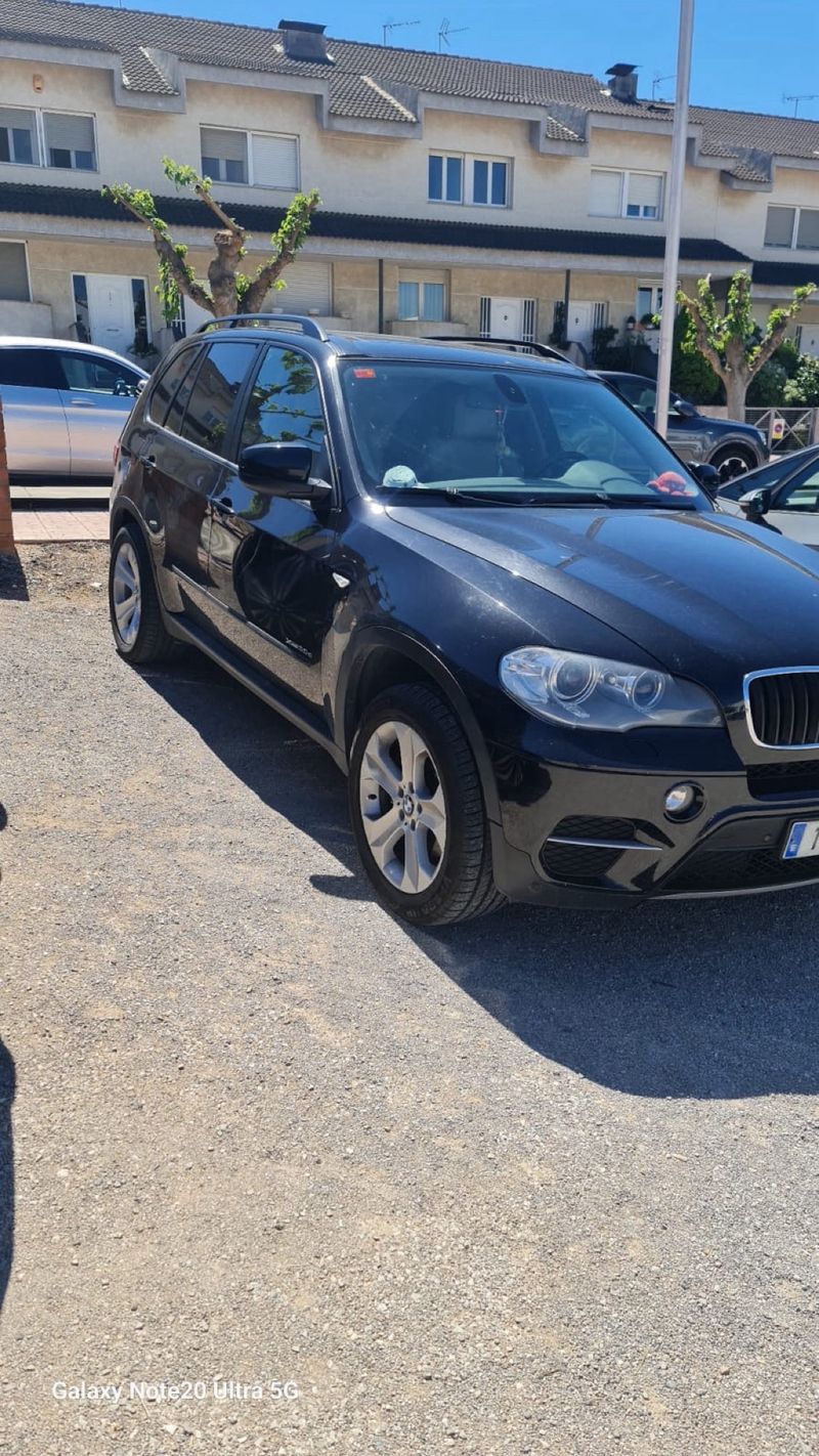 BMW X5 2012 - foto 1