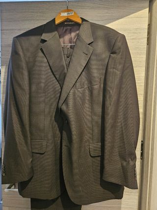 Traje de hombre