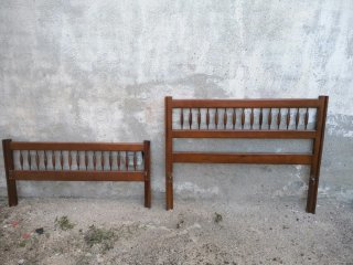 Mesilla, cajonera de madera y mármol