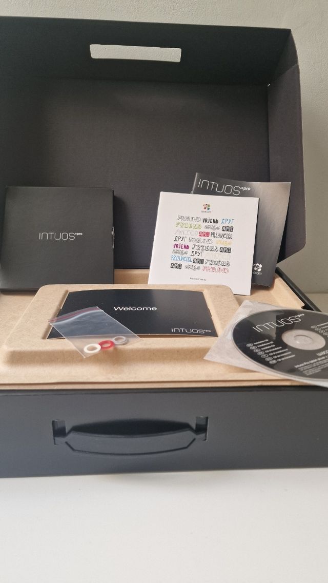 Wacom Intuos Pro S