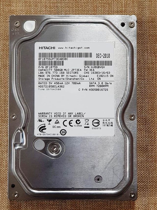 Hard Disk HD Hitachi 500 GB 7200 RPM pari al nuovo