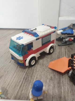 Lote de lego bomberos ambulancia