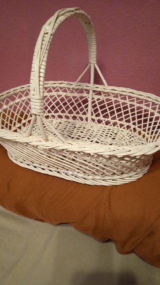 Cesta mimbre nueva