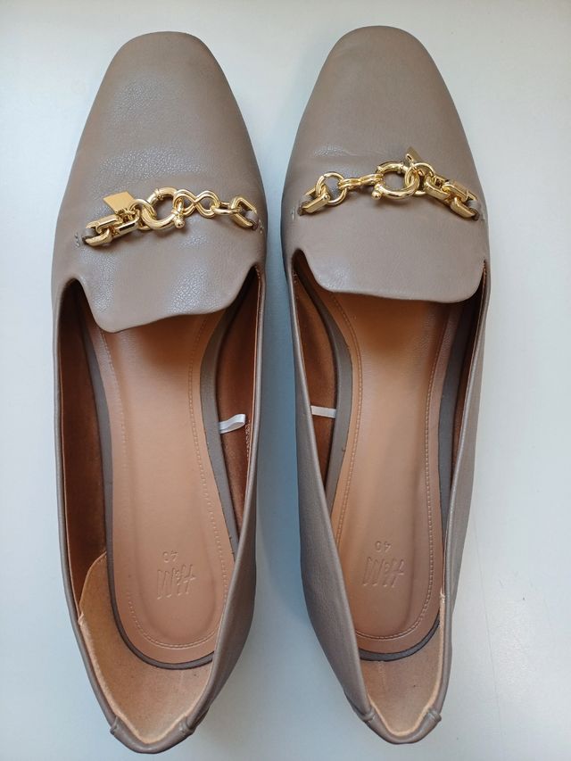 Mocassino con catena 