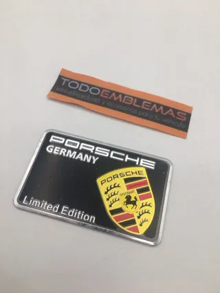 OLACA PORSCHE EDITION NEGRA 80x50MM 