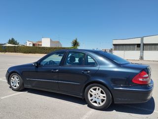 Mercedes-Benz Clase E 2004