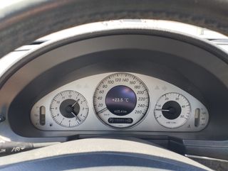 Mercedes-Benz Clase E 2004