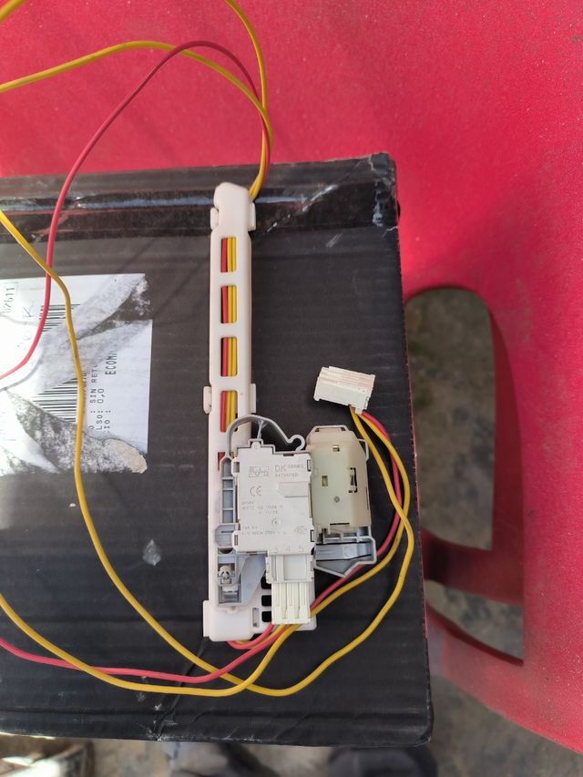 Abre puerta lavadora AEG lavamat