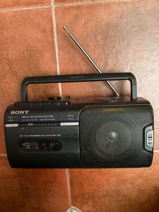 Radio cassette Sony . Leer