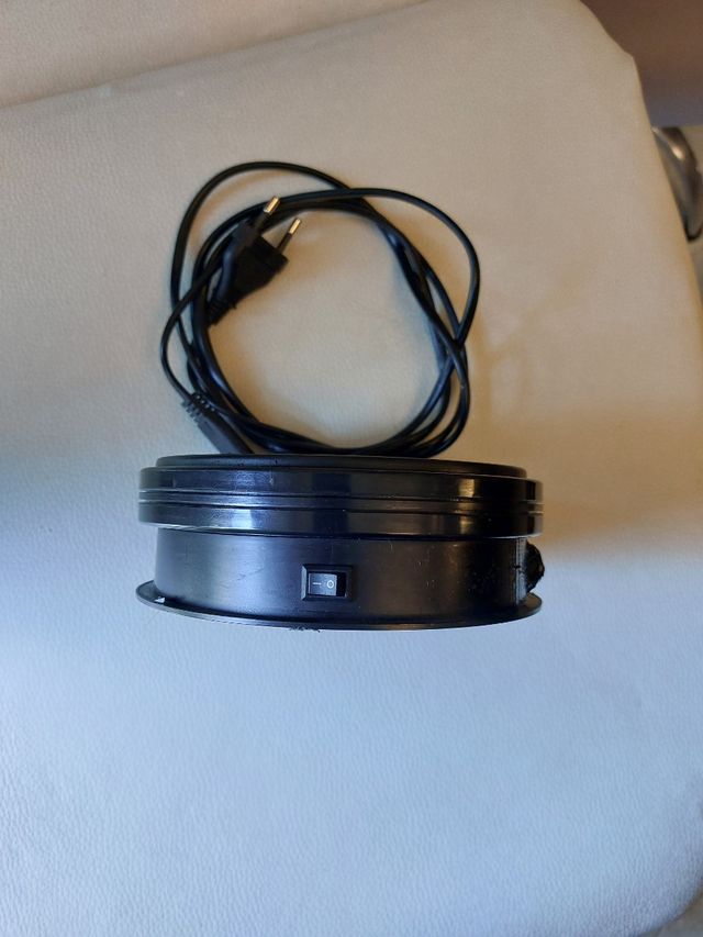 Supporto girevole a corrente