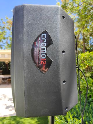 Altavoces db technologies club 12