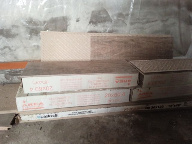 piastrelle ceramica per pavimenti,senza spedizione