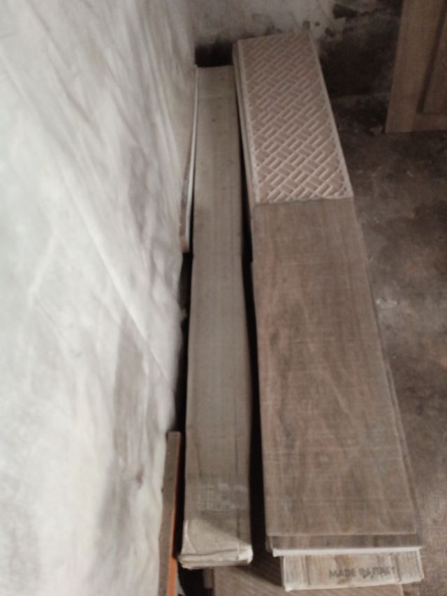 piastrelle ceramica per pavimenti,senza spedizione