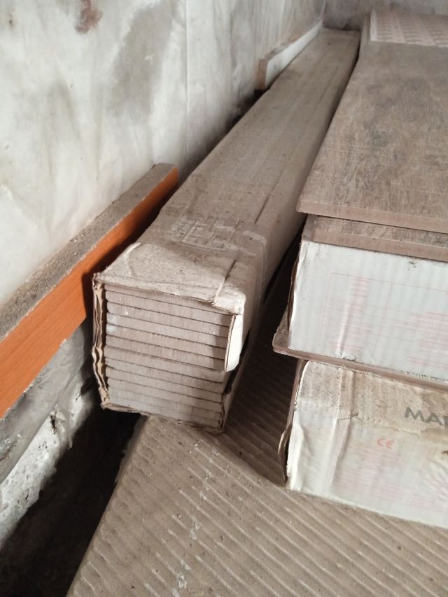 piastrelle ceramica per pavimenti,senza spedizione