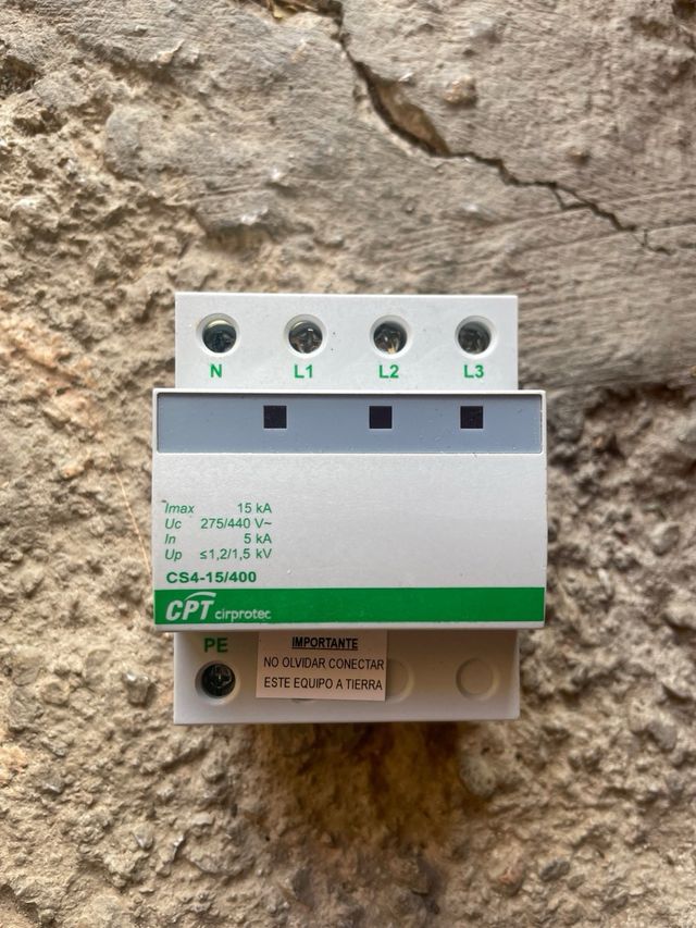 Protector sobretensiones