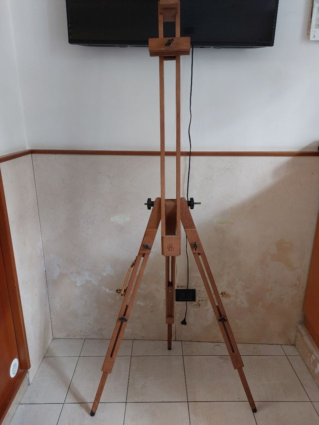 Cavalletto per pittare disegni