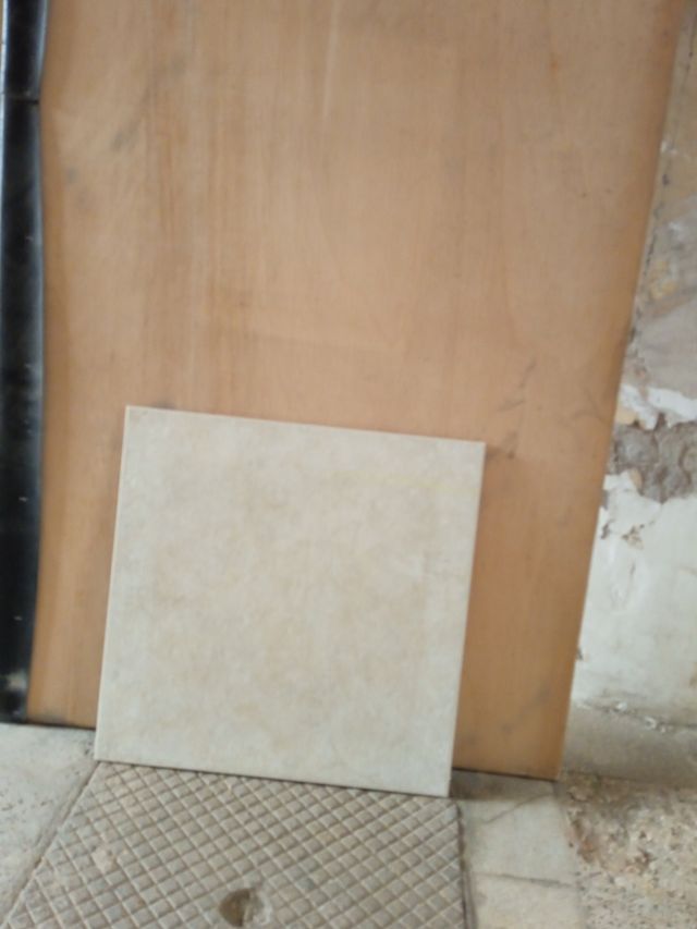 Piastrelle ceramica per pavimenti