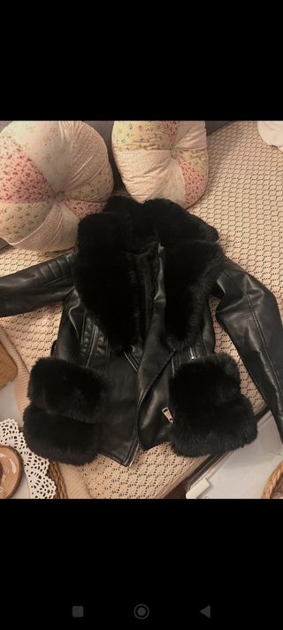 Cazadora negra No se 