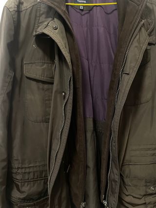 Chaquetón impermeable marron de cortefiel