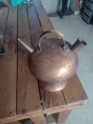 Cantaro o botijo de cobre