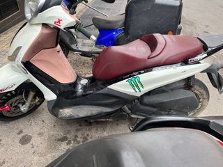 piaggio beverly 125