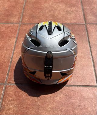 CASCO JOLUVI PARA LA NIEVE. NIÑO.