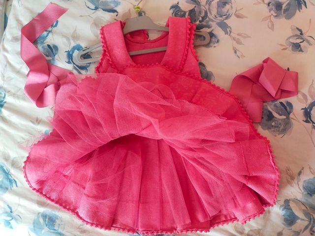 Vestido niña fiesta fucsia . Talla 4-5