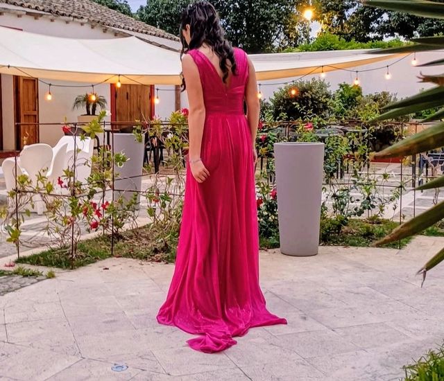 Bellissimo abito lungo fuxia scintillante tg S 