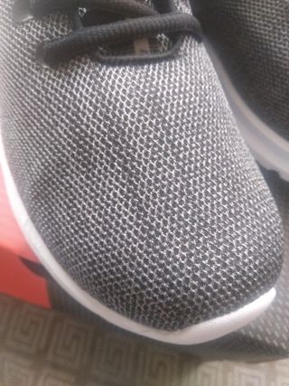 scarpe sportive 