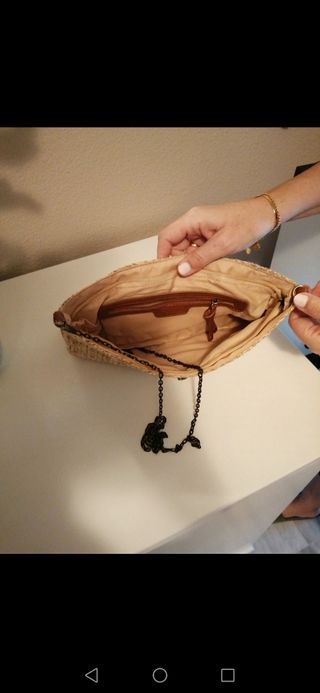Bolso de rafia