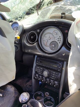 MINI COOPER 1.6 G 2006