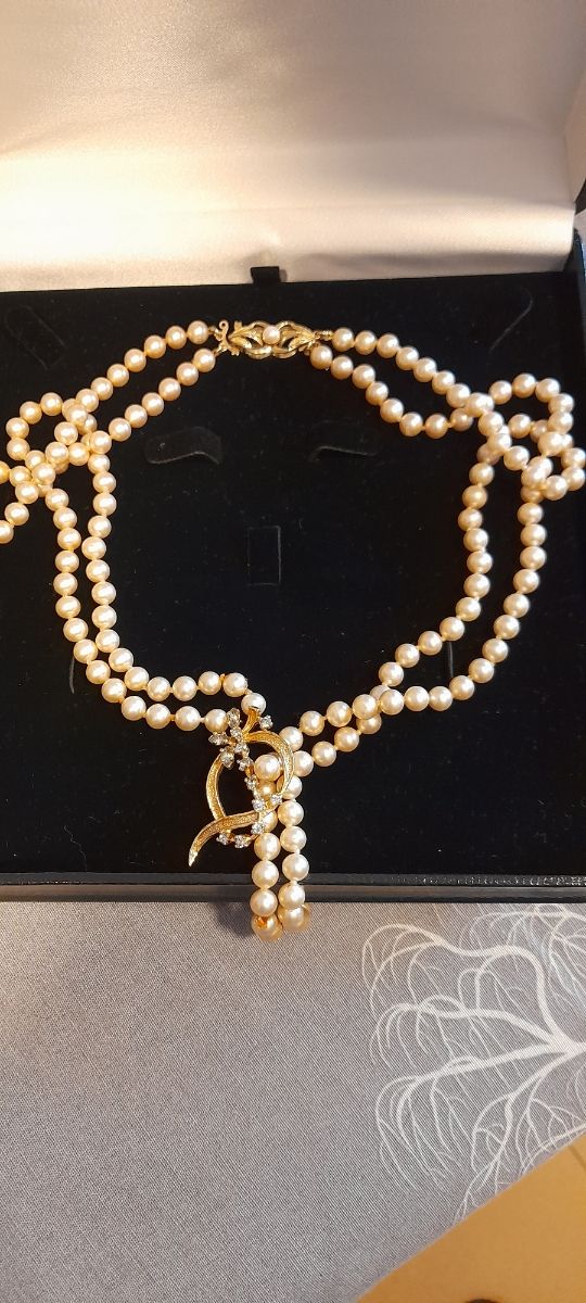 COLLAR DE PERLAS MAJORICAS REBAJADO