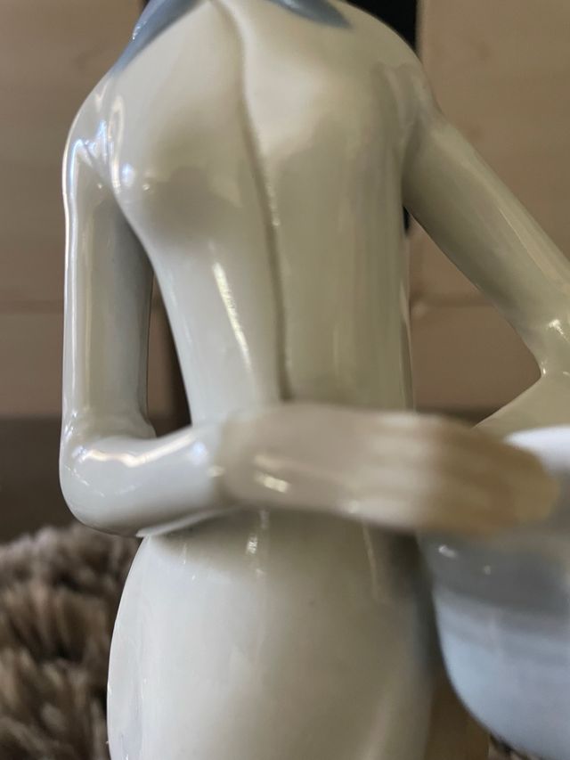 Figura porcelana