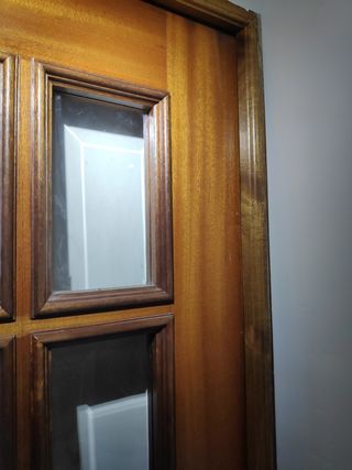 Puerta madera 